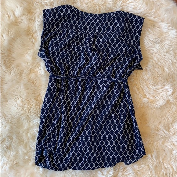 Gorgeous maternity blouse! - Picture 4 of 4